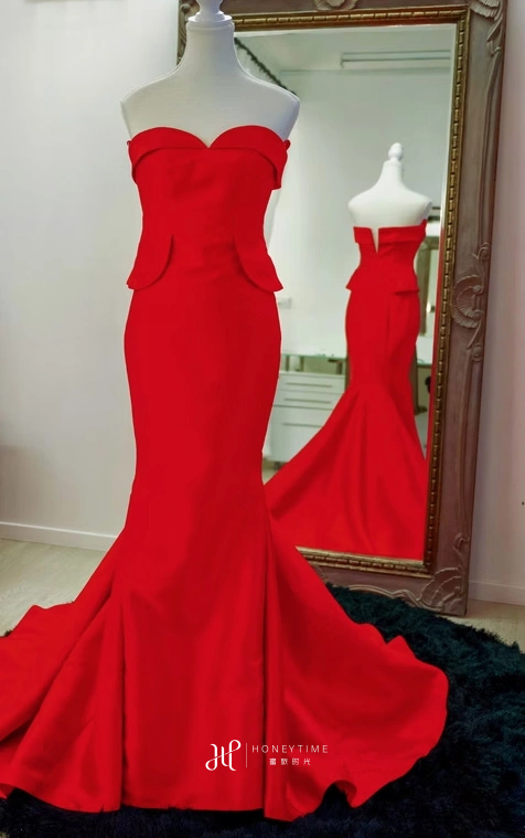 皇后镇服装参考