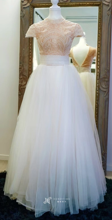 皇后镇服装参考