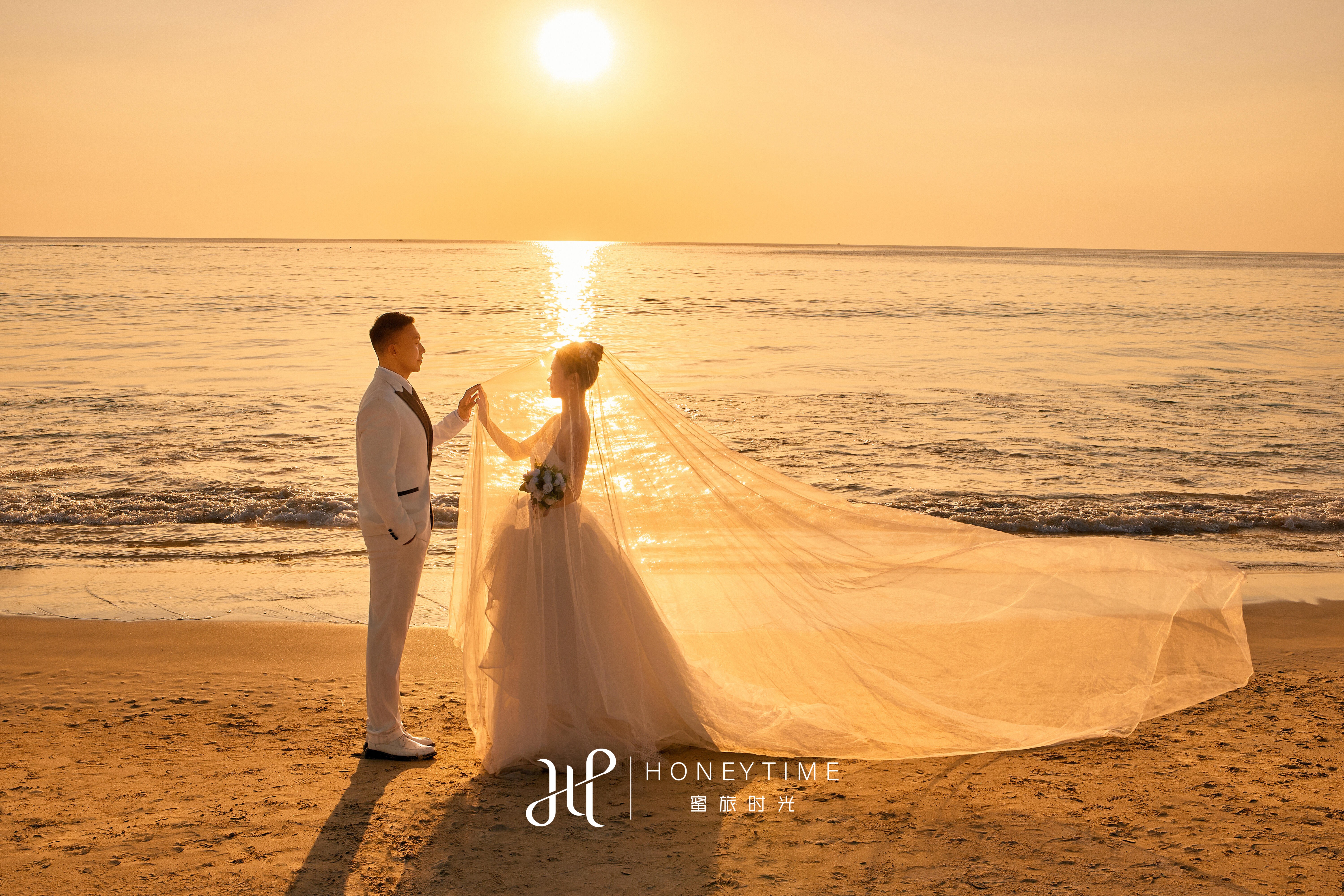 普吉岛沙滩日落景