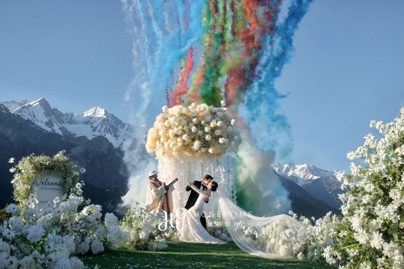 山下婚礼(搭建及彩烟收费)