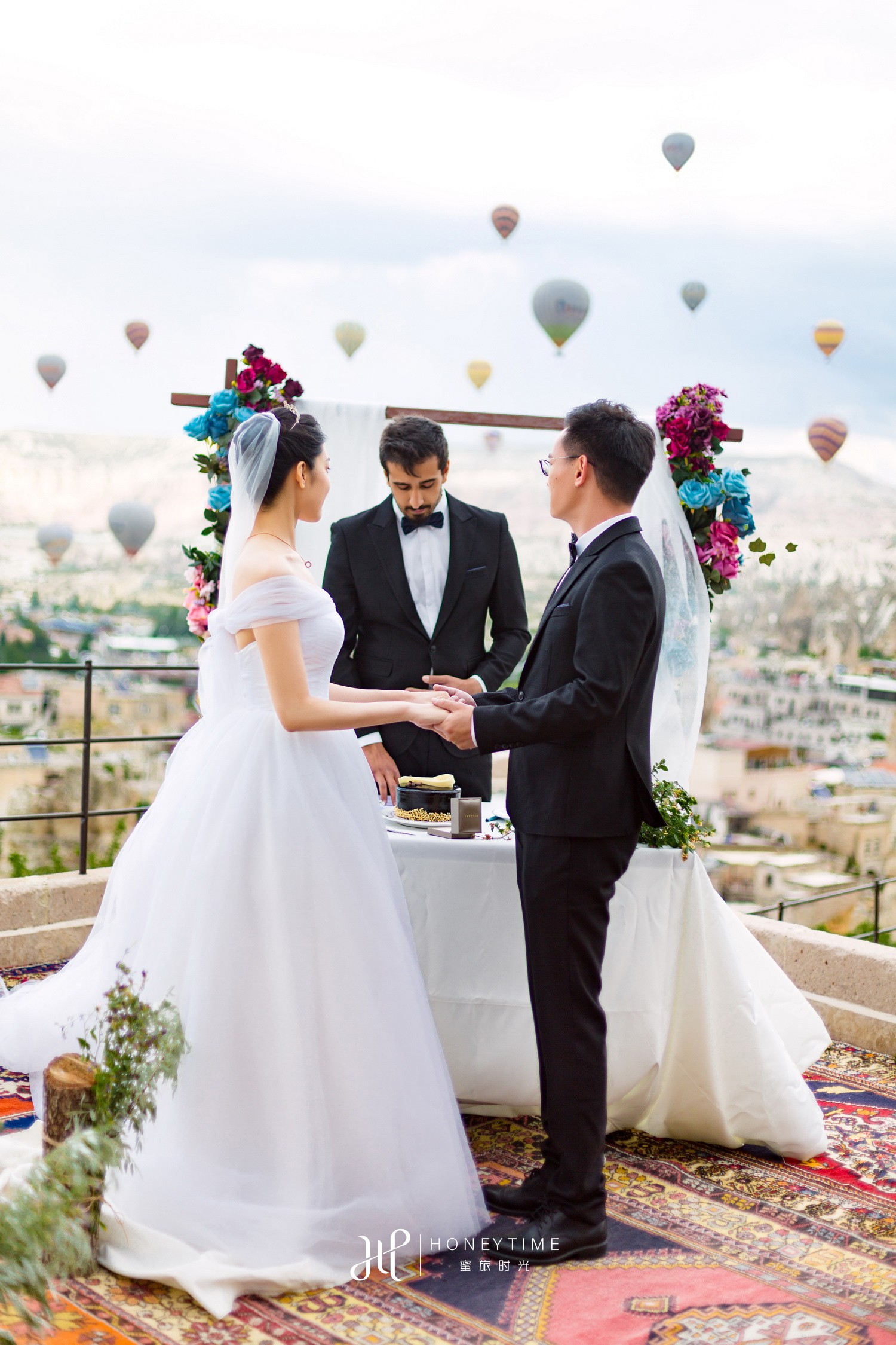酒店露台婚礼(酒店需包场)